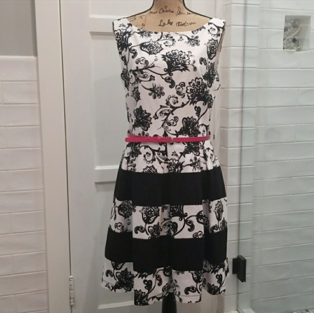 Fit & Flare dress